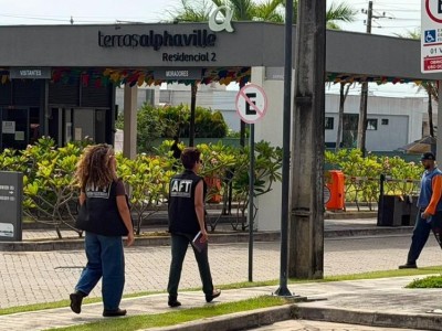 Idosa é resgatada após 55 anos de trabalho sem salário em condomínio de luxo