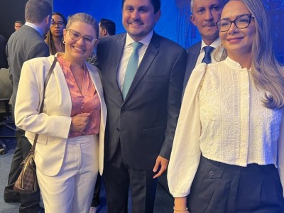 Deputada estadual Cláudia Coutinho participa da solene de posse do Ministro das Comunicações Juscelino Filho, em Brasília