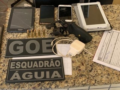 Assaltantes são presos no bairro Refinaria