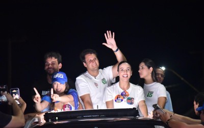 Amanda Gentil e Daniella movimentam Caxias com a maior carreata da região Leste