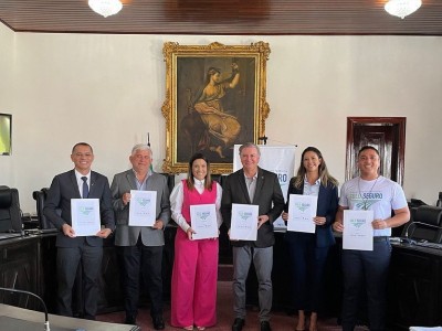 Secretário Professor Chiquinho, participa de assinatura do Termo de Cooperação entre TJMA e a Prefeitura Municipal de Caxias, em São Luís  