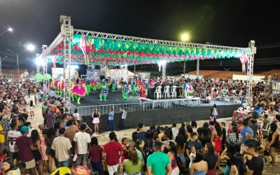 2º dia do Arraiá Luar do Sertão reúne grande público e fortalece Matões no circuito das grandes festas juninas