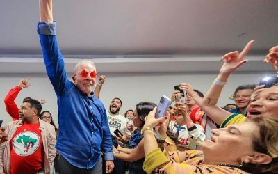 Como Lula conseguiu fazer virada inédita no 2º turno?