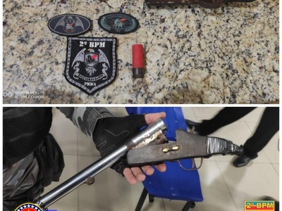 Polícia Militar apreende arma de fogo e recupera motocicleta com restrição de roubo e furto na cidade de Caxias