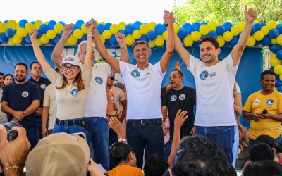Nonatinho reúne multidão em grande adesivaço e dá início à campanha em Matões