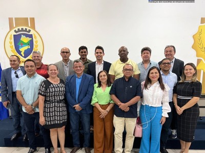 Prefeita Josa Silva participa da primeira reunião da nova diretoria da FAMEM
