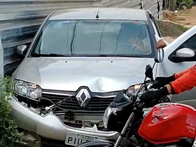 Polícia busca por suspeitos que fugiram após perseguição policial, em Caxias