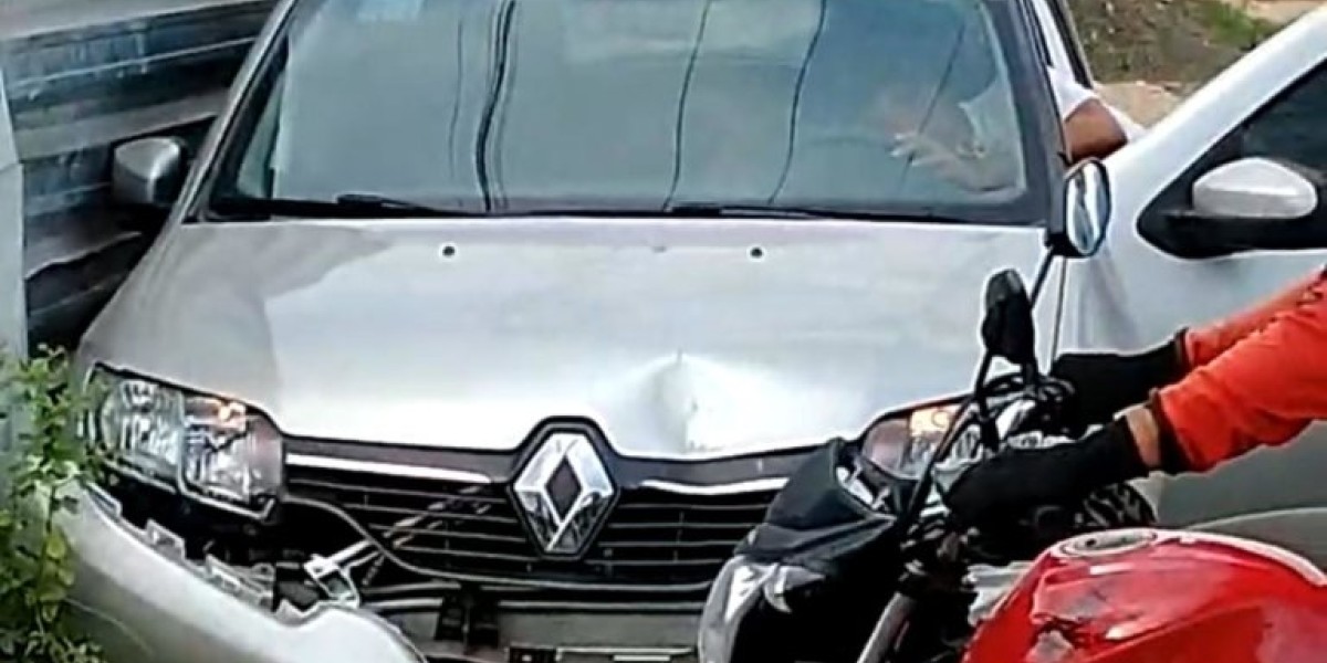 Polícia busca por suspeitos que fugiram após perseguição policial, em Caxias