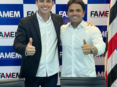 Prefeito Bruno Silva particpa de solenidade de posse do novo presidente da Famem