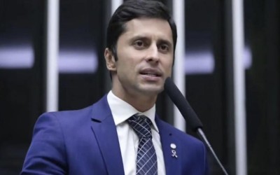 Duarte Jr. relata ataque a tiros contra carro durante agenda em Morros