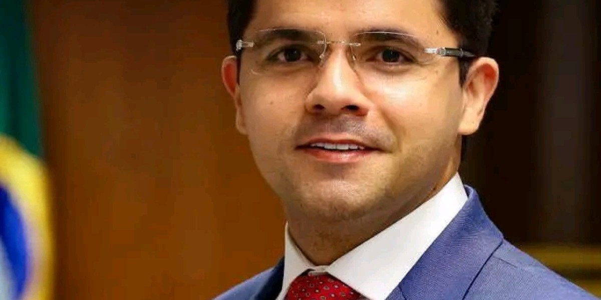 Prefeito Bruno Silva é reeleito com 69% dos votos, aponta pesquisa