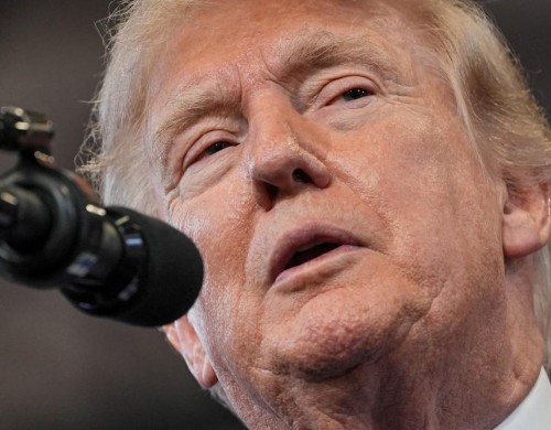Trump anuncia nova ofensiva econômica contra o Irã e ameaça países aliados