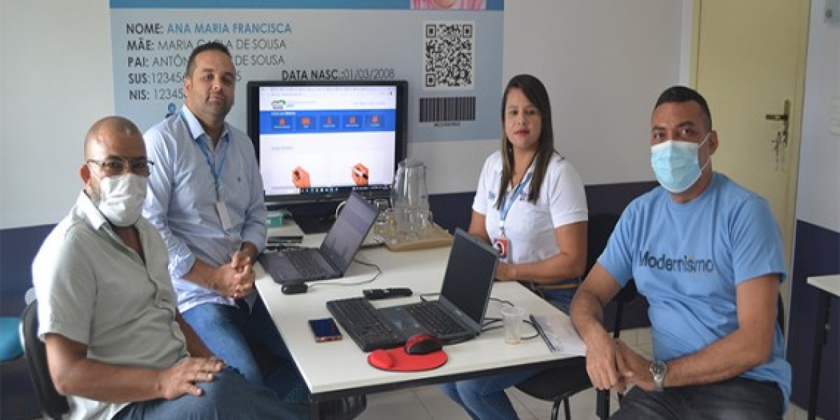 SEMED inaugura sala de controle do PEGE e inicia formações com as equipes gestoras eem São João do Sóter