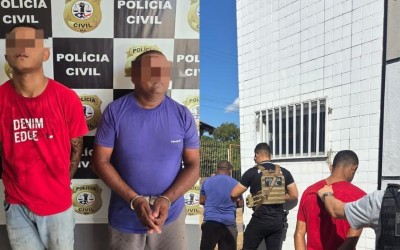 Pai e filho são presos em Coroatá; suspeito de tráfico vai para presídio e pai é solto após pagar fiança, no MA