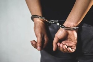 Tentativa de levar filha à força termina com prisão e confronto com policiais em Grajaú