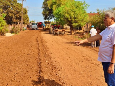 Prefeito Zé Francisco realiza vistorias em obra de asfaltamento de estrada rural entre Montevidéu a Bacabinha em Codó