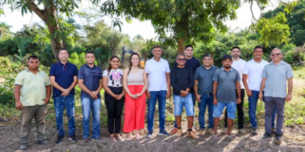 Prefeito Nonatinho dá início à construção de ginásio poliesportivo no povoado Mandacaru