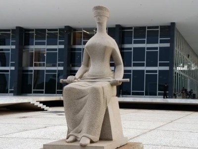 STF forma maioria para manter suspenso piso salarial da enfermagem