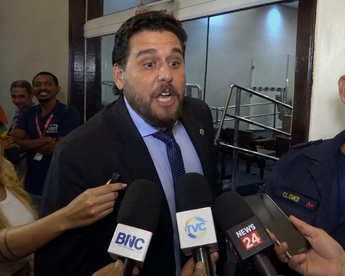     Da equipe do CQC a comunicadores locais: episódios envolvendo Daniel Barros voltam ao debate