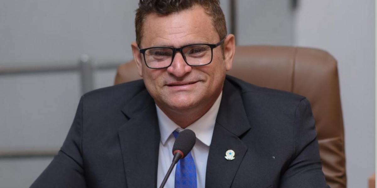 Vereador Fernando Amorim vira motivo de piadas após pedir instalação de câmera perto de motel em Caxias