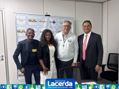Prefeita Lacerda e secretário de infraestrutura buscam investimentos no Ministério da Saúde em Brasília