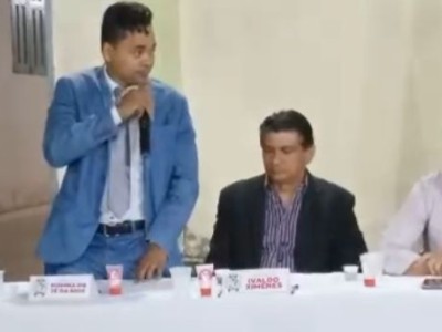 Vereador Ribinha do Zé da Rede passa vexame ao solicitar requerimento para a presidente da Câmara, Fernanda Bacelar, em Aldeias Altas 