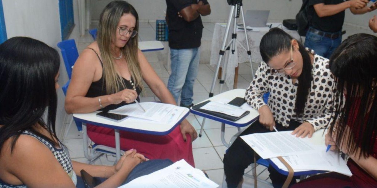 Profissionais da Proteção e Atendimento Integral à Família participam de capacitação