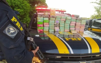 PRF apreende pasta base de cocaína avaliada em R$ 8 milhões na BR-222 em Açailândia