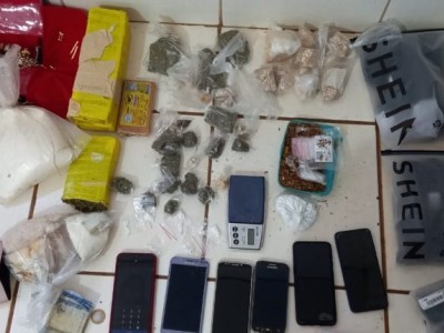 Casal de traficantes é preso com drogas e centenas de celulares no interior do Maranhão