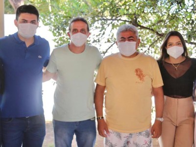 Prefeito Dr. Zé Francisco e Pedro Neres recebem o Prefeito Fábio Gentil e Amanda Gentil para café da manhã em Codó