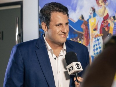 Orleans Brandão apresenta propostas para economia, saúde e infraestrutura durante entrevista ao JM1