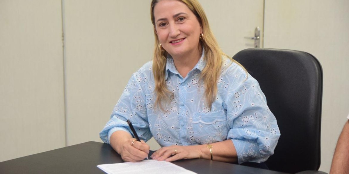 Prefeita Suane Dias fomenta desenvolvimento sustentável ao assinar termo de cooperação técnica em Gonçalves Dias