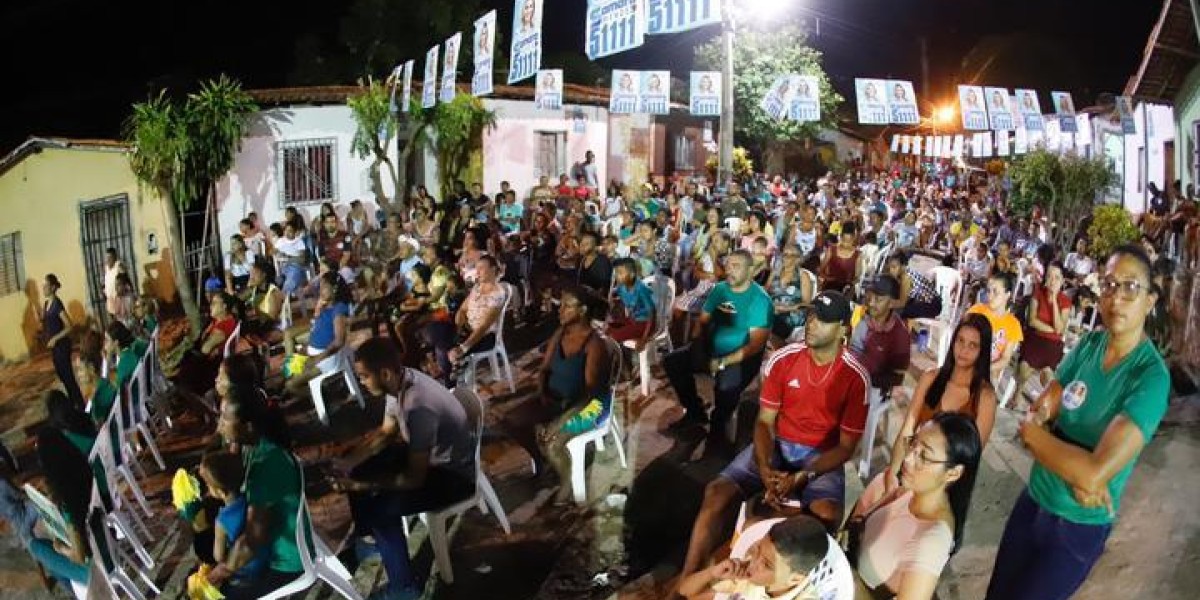 Samara Mendes e Marreca Filho participam de grande arrastão em Caxias