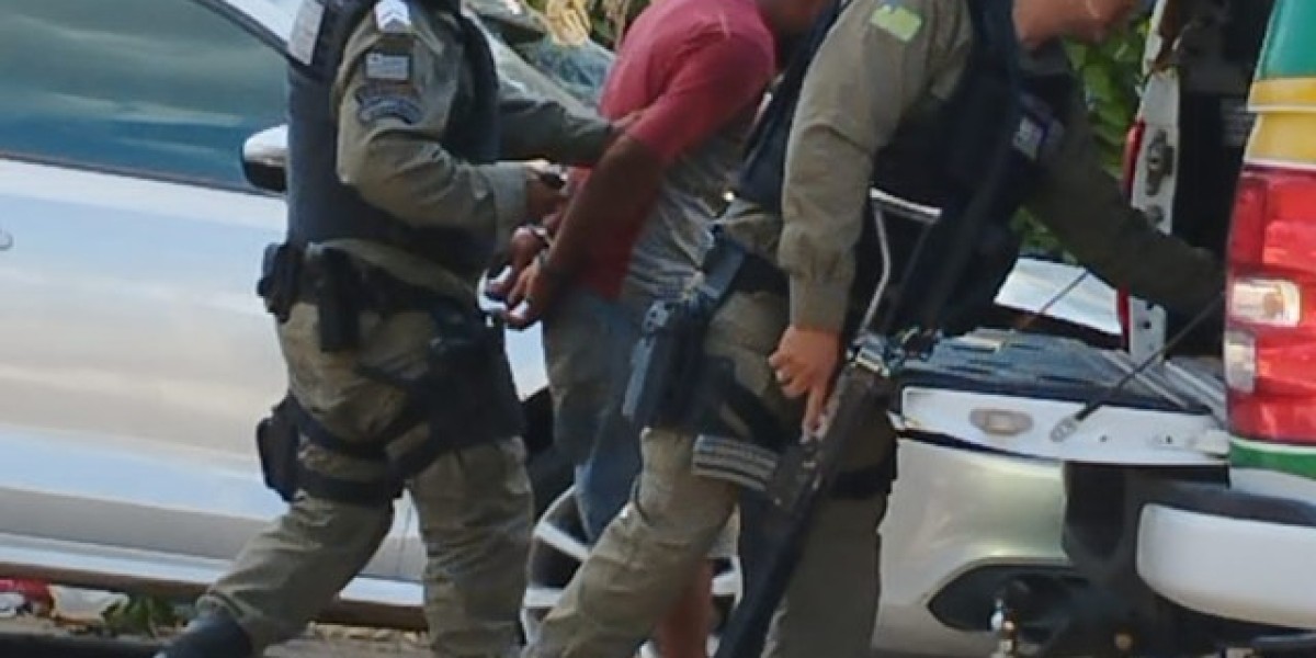 Assassino receberia R$ 5 mil para matar marido de secretária e deveria executar vítima na frente das filhas