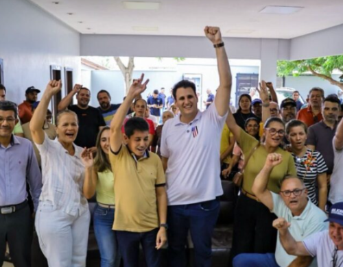 Em Estreito, Orleans Brandão dialoga com a população, visita obras e destaca investimentos estaduais