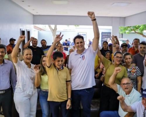 Em Estreito, Orleans Brandão dialoga com a população, visita obras e destaca investimentos estaduais