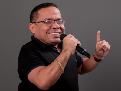 Tiroteio interrompe show de Chicão dos Teclados em Turilândia 