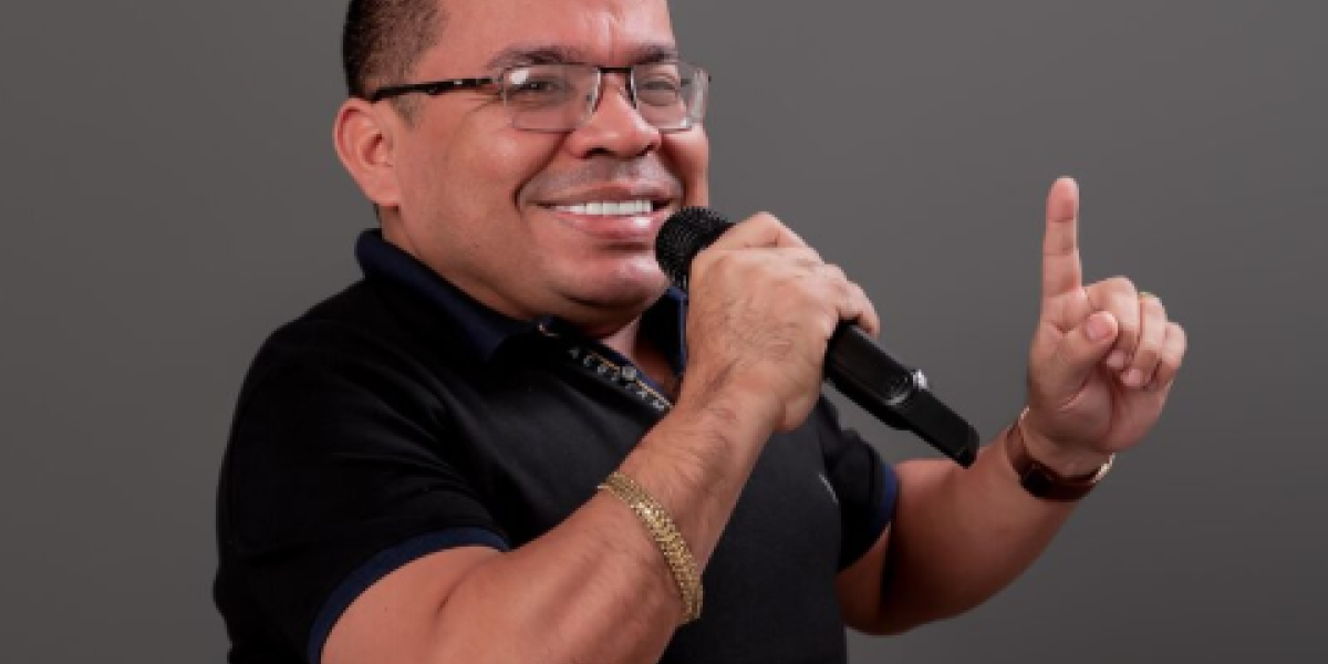 Tiroteio interrompe show de Chicão dos Teclados em Turilândia 