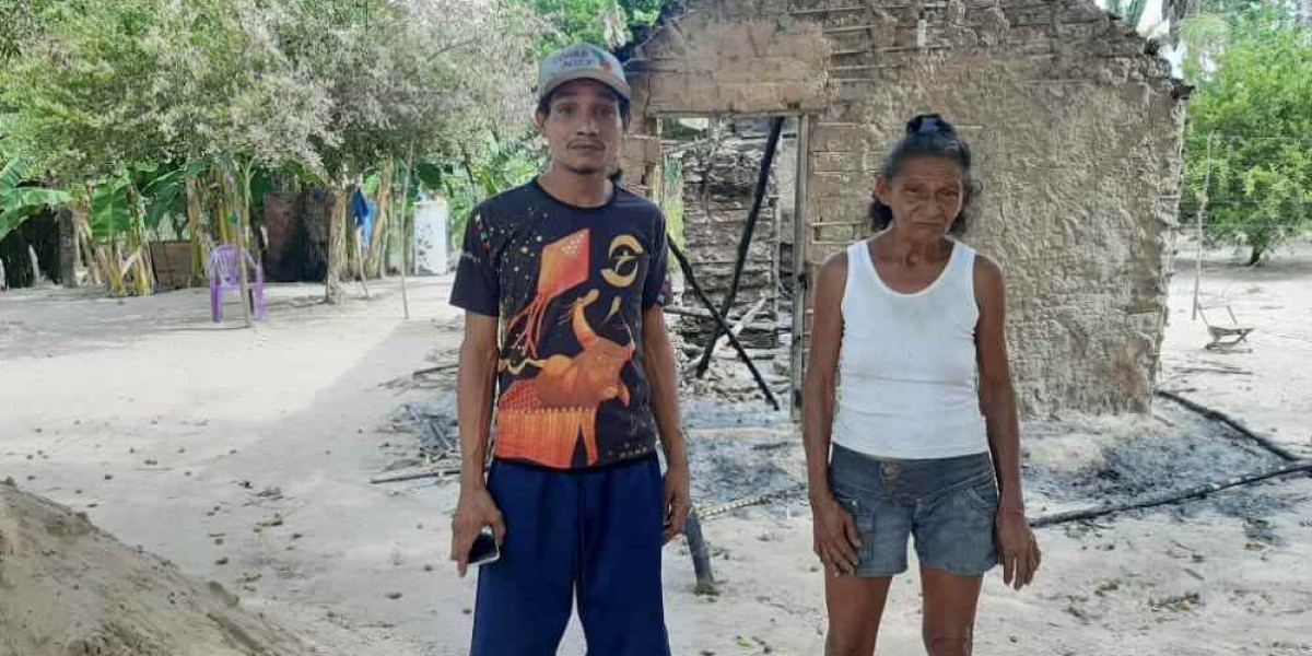 Família pede ajuda para reconstruir casa após incêndio em Caxias