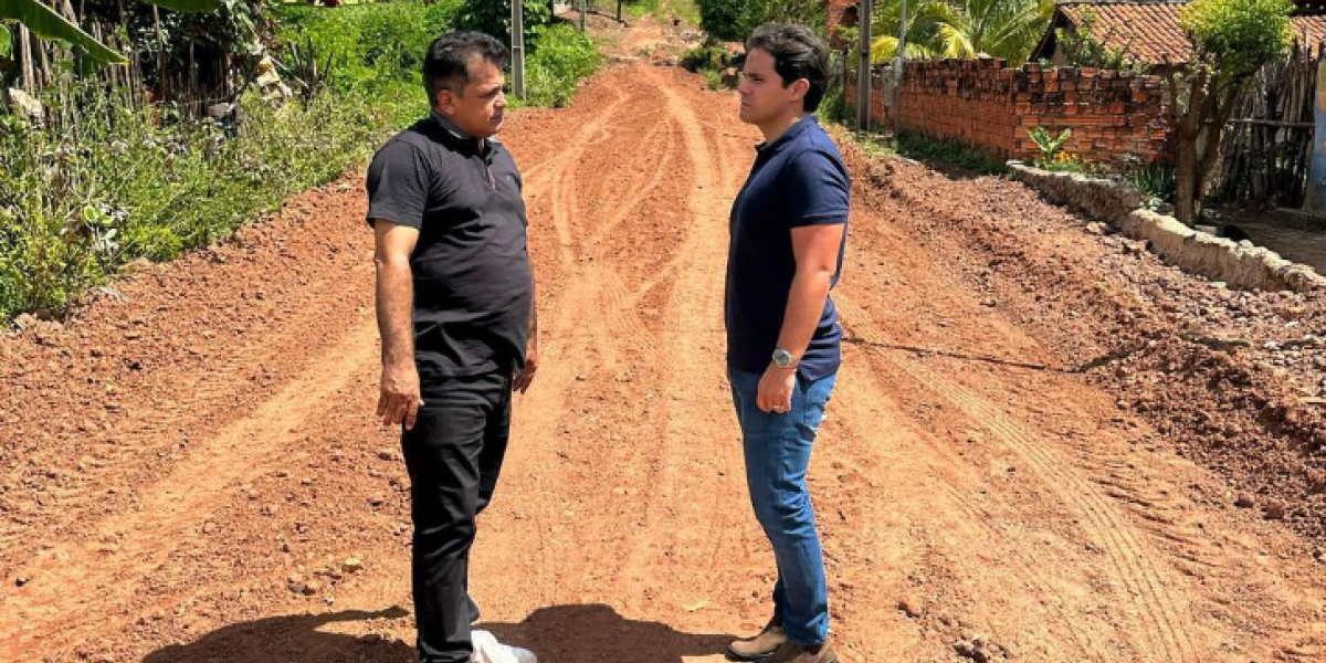 Prefeito de Coelho Neto, Bruno Silva, passou o sábado com muito trabalho, acompanhando situações de várias ruas da cidade  