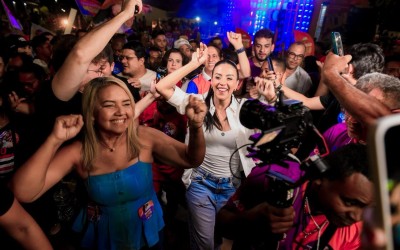 Multidão consagra força política de Daniella em grandioso ato de lançamento de candidatura