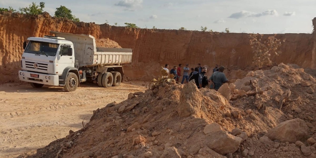 Trabalhador morre soterrado em loteamento em Timon