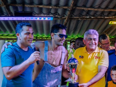 Prefeito Dr. Zé Francisco promove grande evento esportivo com Banda Forroneja na zona rural de Codó 