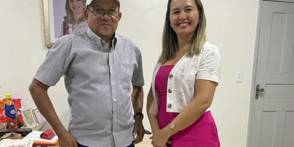 Prefeita Josa Silva recebe em seu gabinete representante da FUNASA