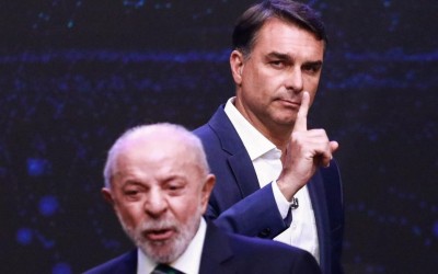 PoderData/Aya: Flávio Bolsonaro tem 51% dos votos válidos contra 49% de Lula no 2º turno