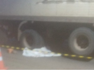 Motociclista morre atropelado por carreta em Timon