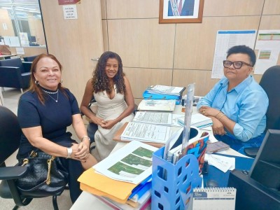 Prefeita de São João do Sóter busca melhorias para a MA-127 em reunião em São Luís 