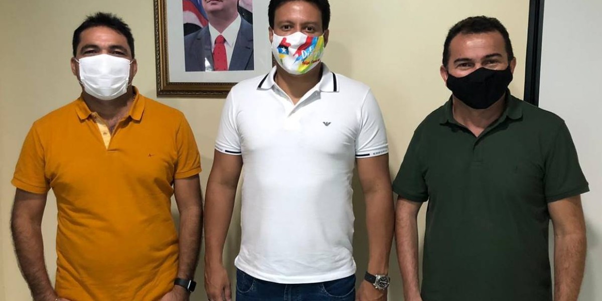 Prefeito de Gonçalves Dias Toinho Patioba, se reúne com o Secretário Estadual de Educação Felipe Camarão em São Luís
