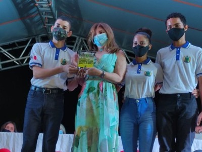 Prefeitura realiza formatura da primeira turma da Escola Cívico Militar de Codó