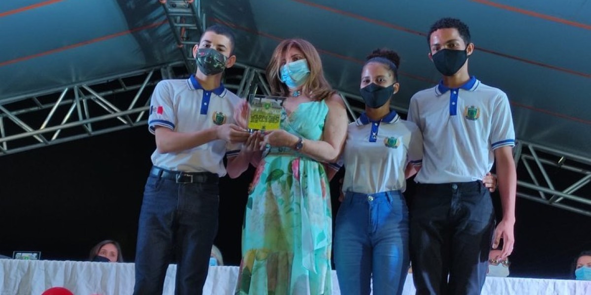 Prefeitura realiza formatura da primeira turma da Escola Cívico Militar de Codó